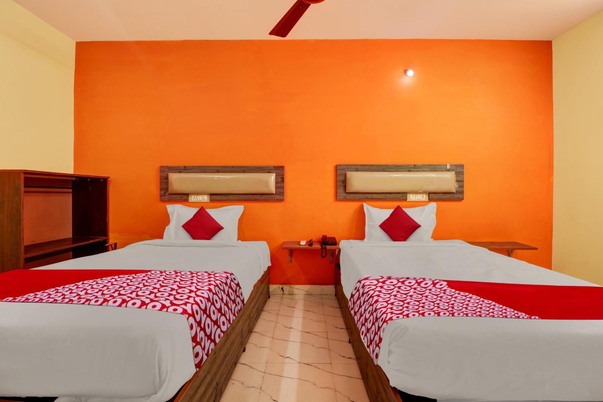 Hotel O Happy Grand Hotel Gunadala Dış mekan fotoğraf